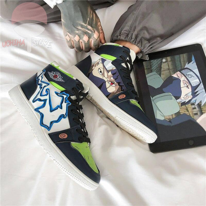 Kakashi Lightning x Mid-Top Sneakers - Uchiha Store