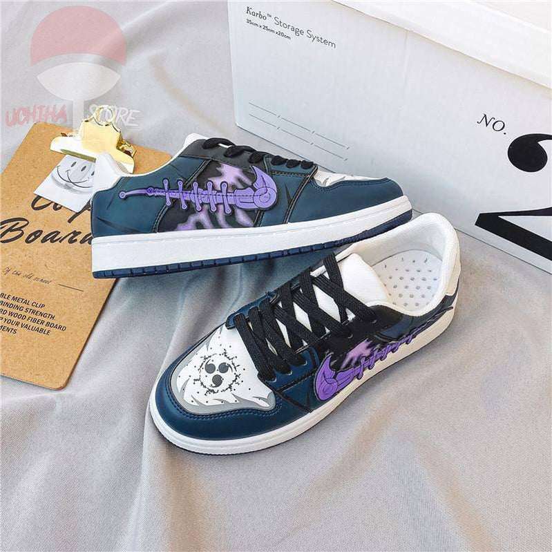 Sasuke Uchiha x Low-Top